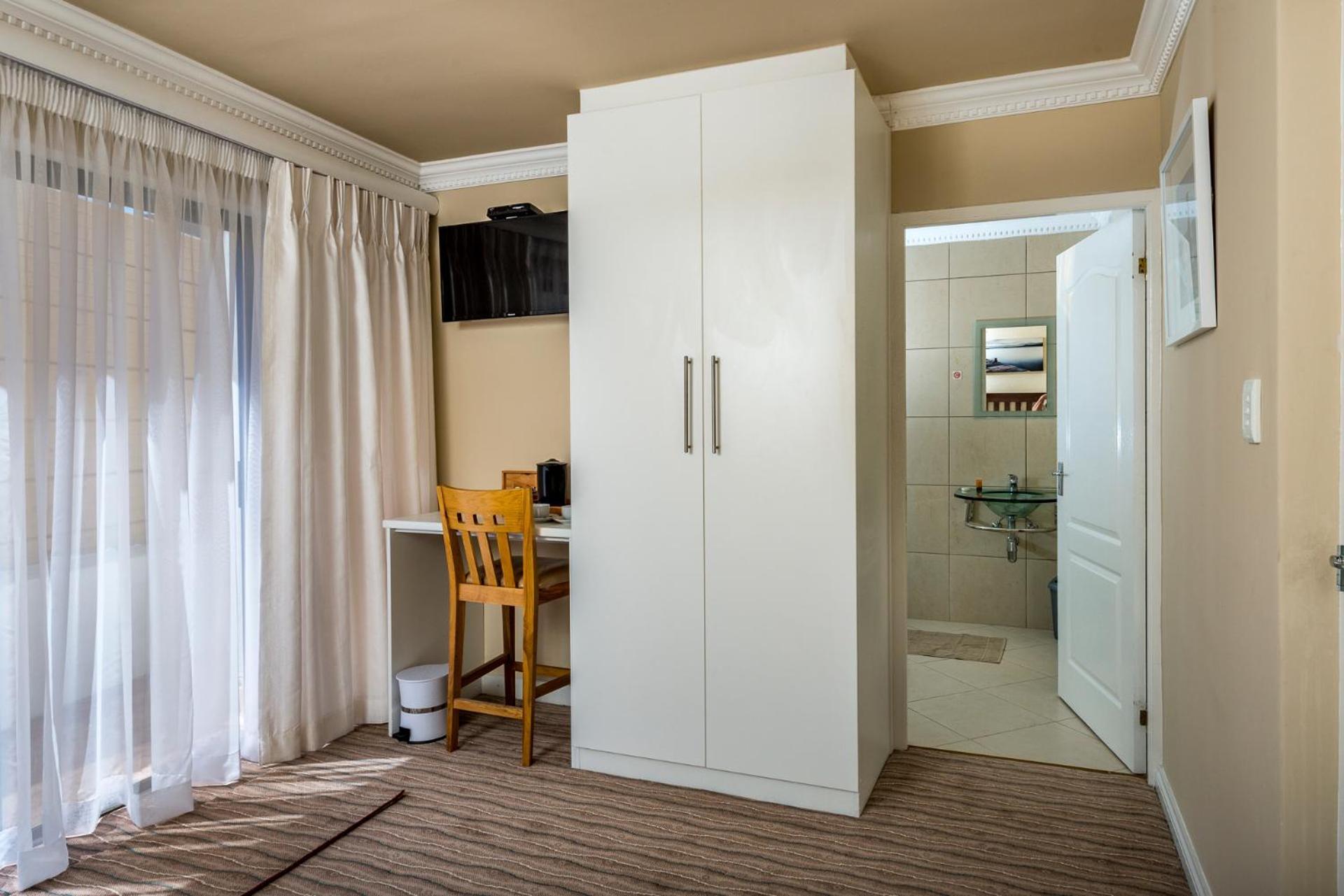 Guesthouse De Tijger Lodge Parow Zewnętrze zdjęcie