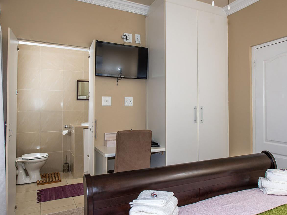 Guesthouse De Tijger Lodge Parow Zewnętrze zdjęcie