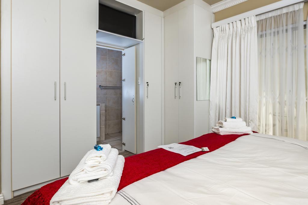 Guesthouse De Tijger Lodge Parow Zewnętrze zdjęcie